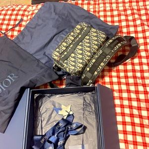 Christian Dior side bag